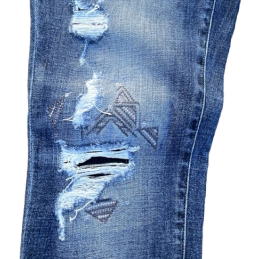 Rock & Republic EUC Skinny Jean Women's Blue Distressed  Embroidered Size 6 - Picture 3 of 16